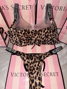 Victorias Secret Shine Strap Bra Bralette Unlined Very Sexy Cheetah Medium